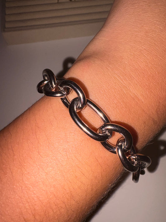 Elara bracelet