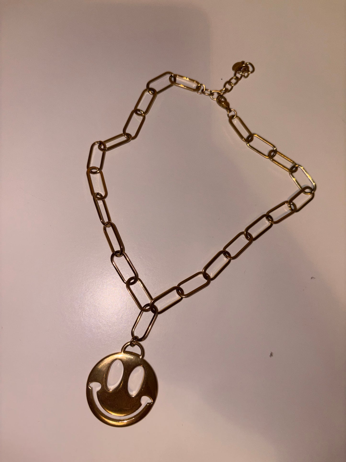 Happy days necklace