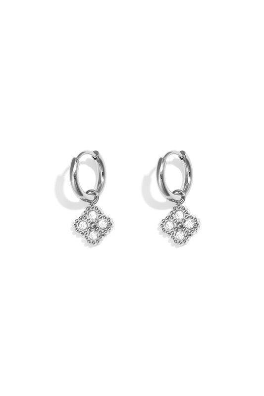Daily glow earrings